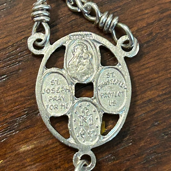 925 Vintage INRI Rosary 21” w/ Crystal Inspired Beads + Crucifix + White Case - Picture 6 of 6